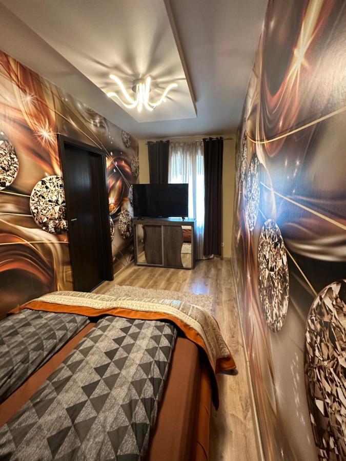 Mox Downtown Apartman ديبريتْسين المظهر الخارجي الصورة